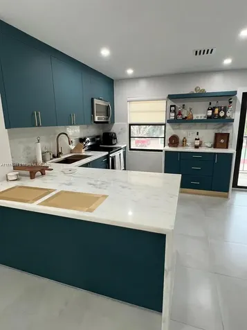 1103 S Collier Marco Island FL 34145