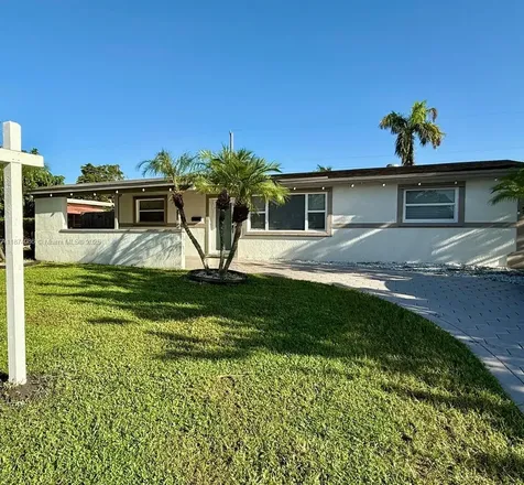 7681 Farragut Street Hollywood FL 33024