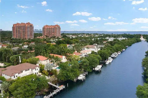 277 Veleros Court Coral Gables FL 33143