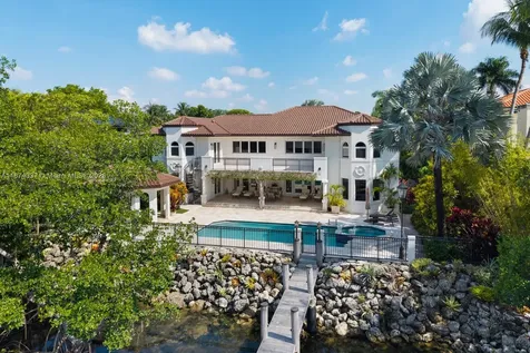 277 Veleros Court Coral Gables FL 33143