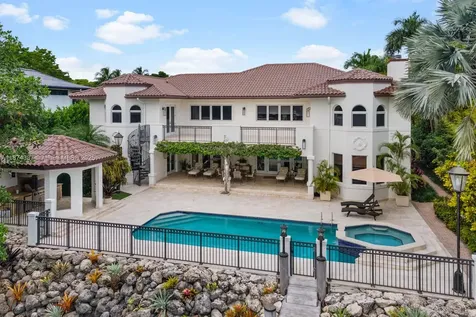 277 Veleros Court Coral Gables FL 33143
