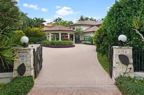 277 Veleros Court Coral Gables FL 33143