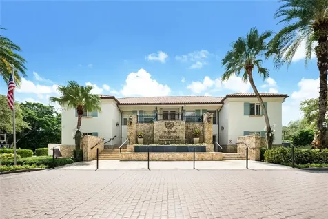 277 Veleros Court Coral Gables FL 33143