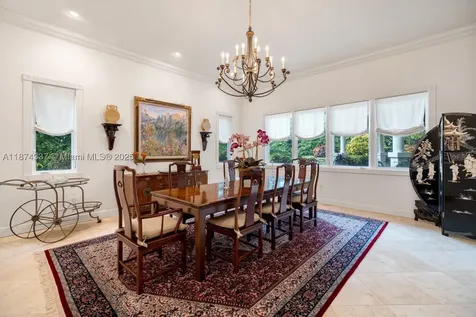 277 Veleros Court Coral Gables FL 33143