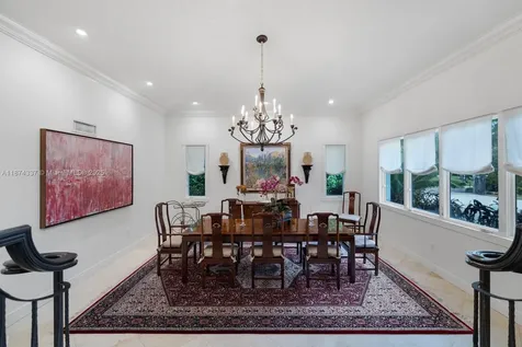 277 Veleros Court Coral Gables FL 33143