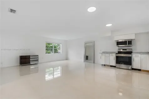 13801 Monroe Street Miami FL 33176