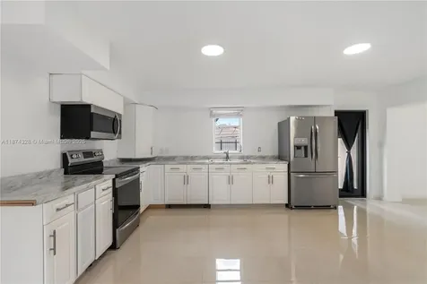 13801 Monroe Street Miami FL 33176