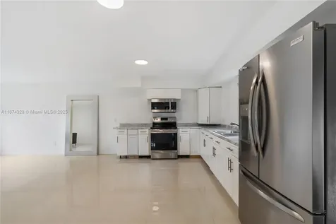 13801 Monroe Street Miami FL 33176