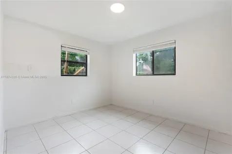 13801 Monroe Street Miami FL 33176