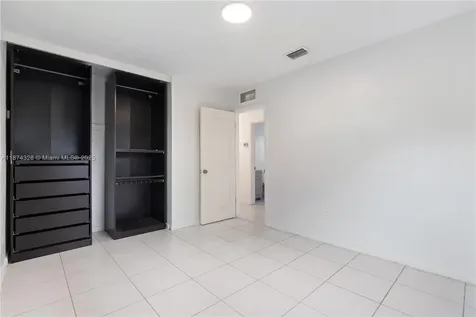 13801 Monroe Street Miami FL 33176