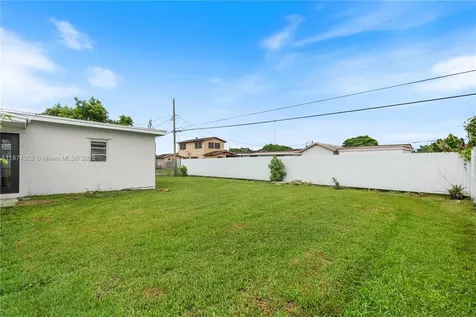 13801 Monroe Street Miami FL 33176