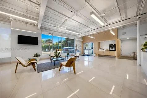 4725 SW 8th Street Miami FL 33134