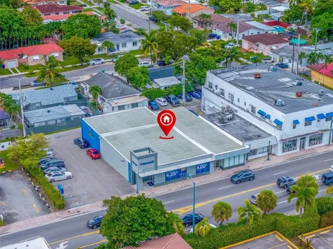 4725 SW 8th Street Miami FL 33134