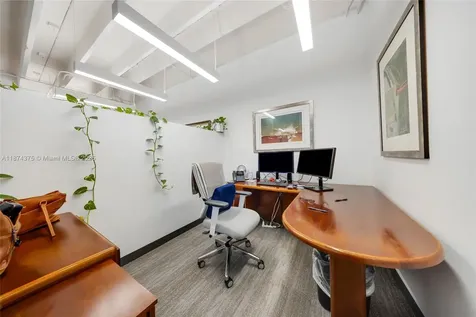 4725 SW 8th Street Miami FL 33134