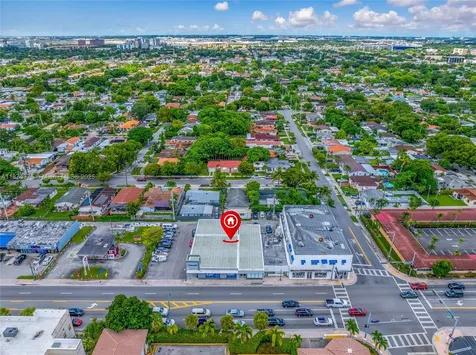4725 SW 8th Street Miami FL 33134