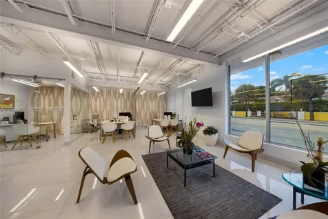 4725 SW 8th Street Miami FL 33134