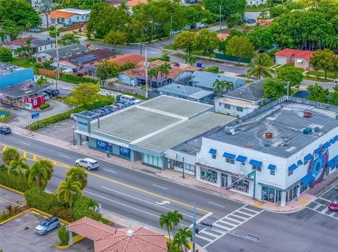 4725 SW 8th Street Miami FL 33134