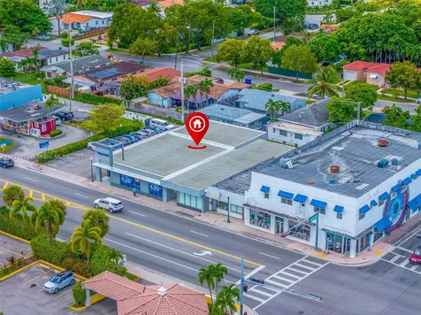 4725 SW 8th Street Miami FL 33134