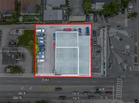 4725 SW 8th Street Miami FL 33134