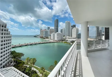 701 Brickell Key Boulevard Miami FL 33131