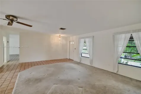 8280 SW 205th Street Cutler Bay FL 33189