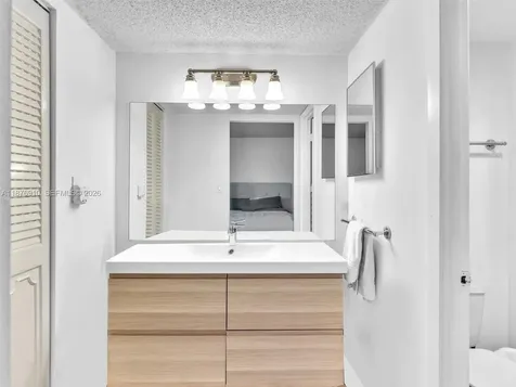 20401 NE 30th Avenue Aventura FL 33180