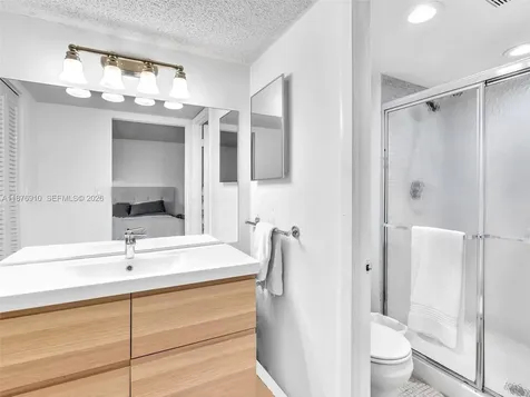 20401 NE 30th Avenue Aventura FL 33180