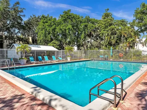 20401 NE 30th Avenue Aventura FL 33180