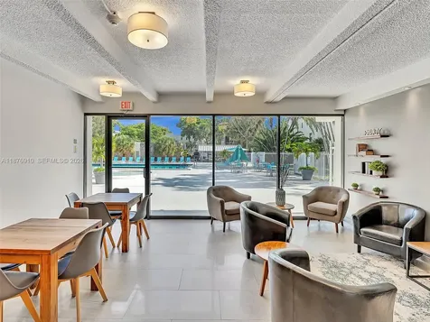 20401 NE 30th Avenue Aventura FL 33180