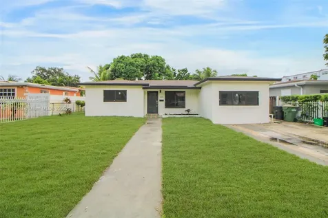 630 NE 143rd Street North Miami FL 33161