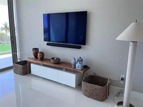 10201 Collins Avenue Bal Harbour FL 33154