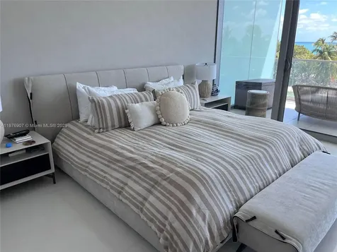 10201 Collins Avenue Bal Harbour FL 33154