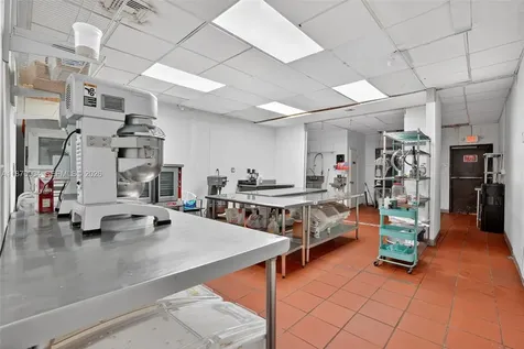 Hollywood FL 33020