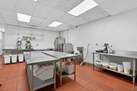 Hollywood FL 33020