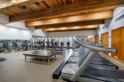 2000 Towerside Terrace Miami FL 33138