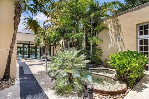 2000 Towerside Terrace Miami FL 33138
