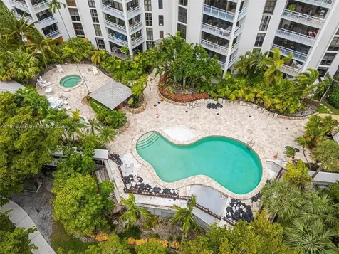 2000 Towerside Terrace Miami FL 33138