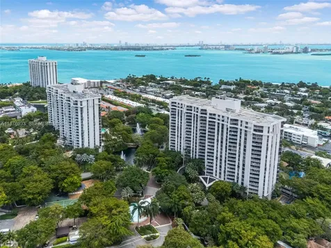 2000 Towerside Terrace Miami FL 33138