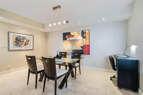 2000 Towerside Terrace Miami FL 33138