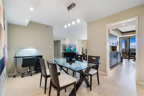 2000 Towerside Terrace Miami FL 33138