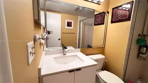 671 S Hollybrook Drive Pembroke Pines FL 33025