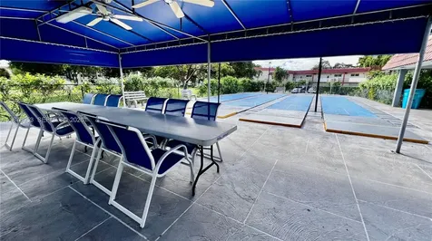 671 S Hollybrook Drive Pembroke Pines FL 33025