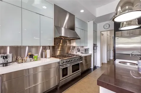 9460 SW 69th Avenue Pinecrest FL 33156