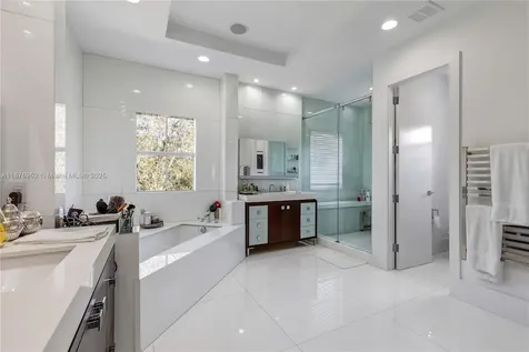 9460 SW 69th Avenue Pinecrest FL 33156