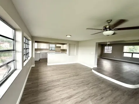 2920 NW 179th Street Miami Gardens FL 33056