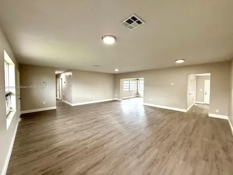 2920 NW 179th Street Miami Gardens FL 33056