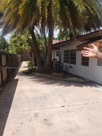 1997 SW 17th Court Miami FL 33145