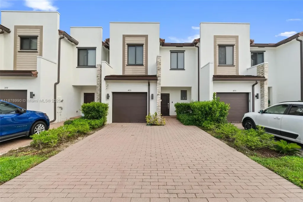 403 NE 212th Street Miami FL 33179