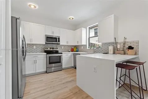 403 NE 212th Street Miami FL 33179