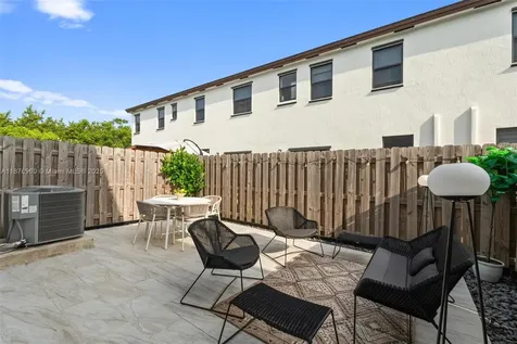 403 NE 212th Street Miami FL 33179